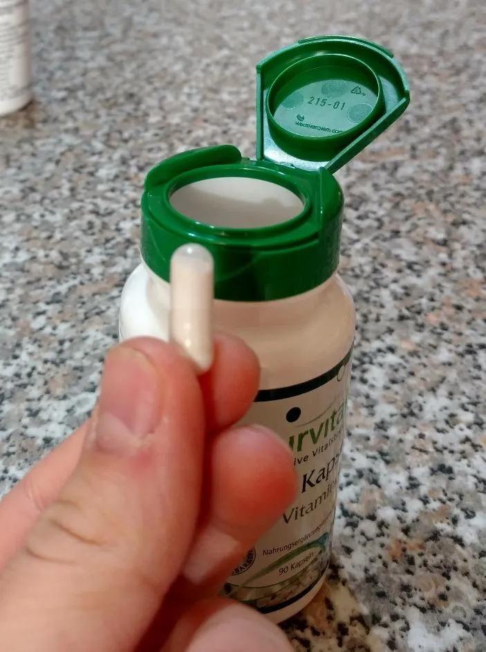 Fairvital Ferro con Vitamina C 90 capsule vegane